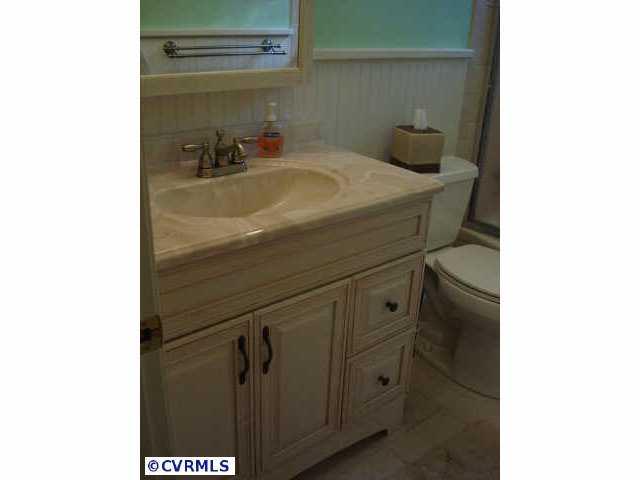 8410 Yolanda Road Richmond, VA 23229 - Photo 4 of 10 Gallery Image 4