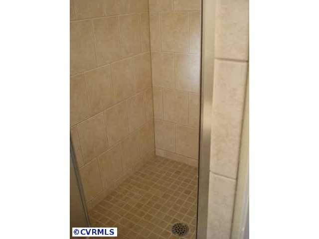 8410 Yolanda Road Richmond, VA 23229 - Photo 5 of 10 Gallery Image 5