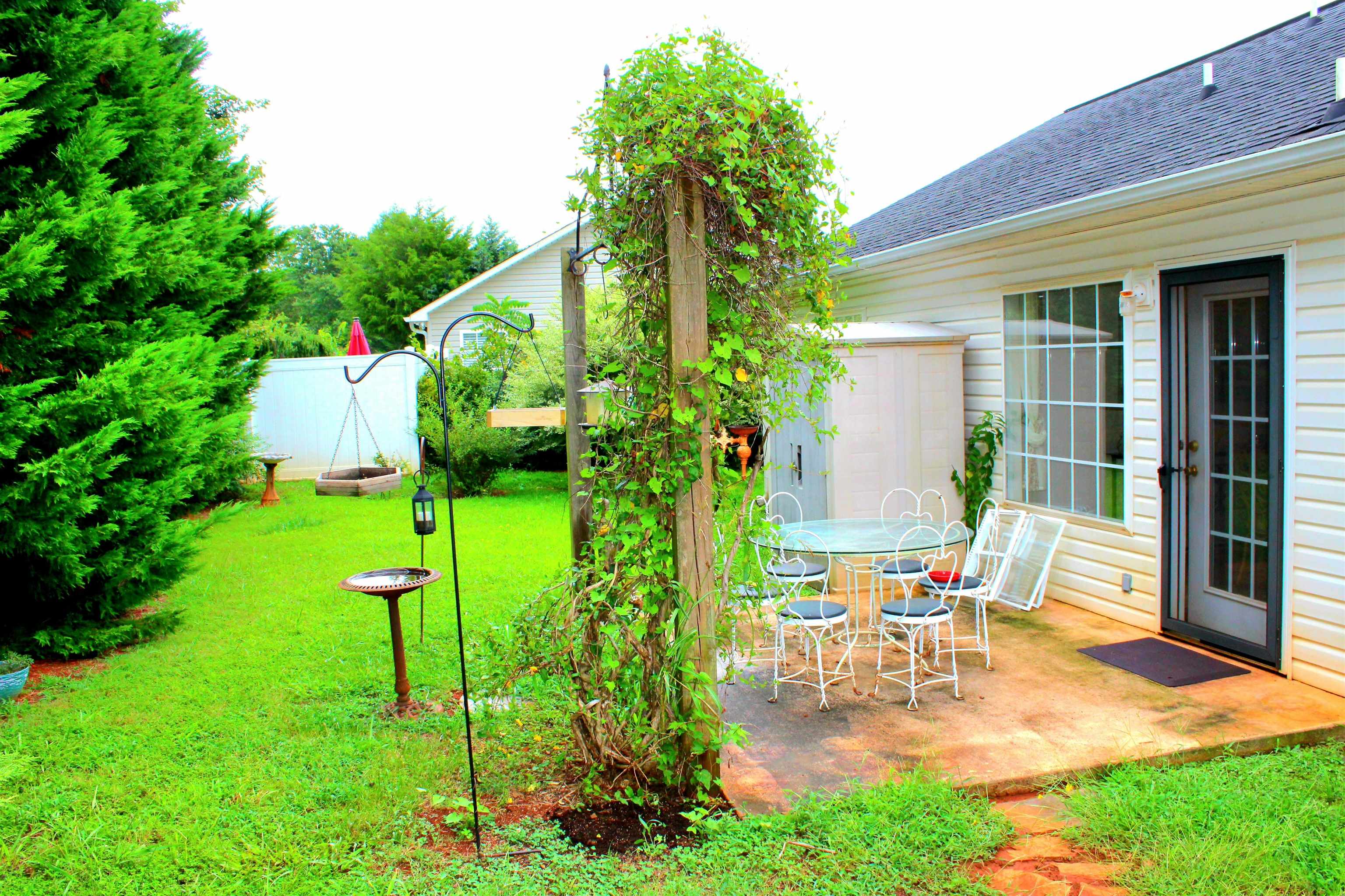 321 Split Oak Lane Inman, SC 29349 - Photo 4 of 35