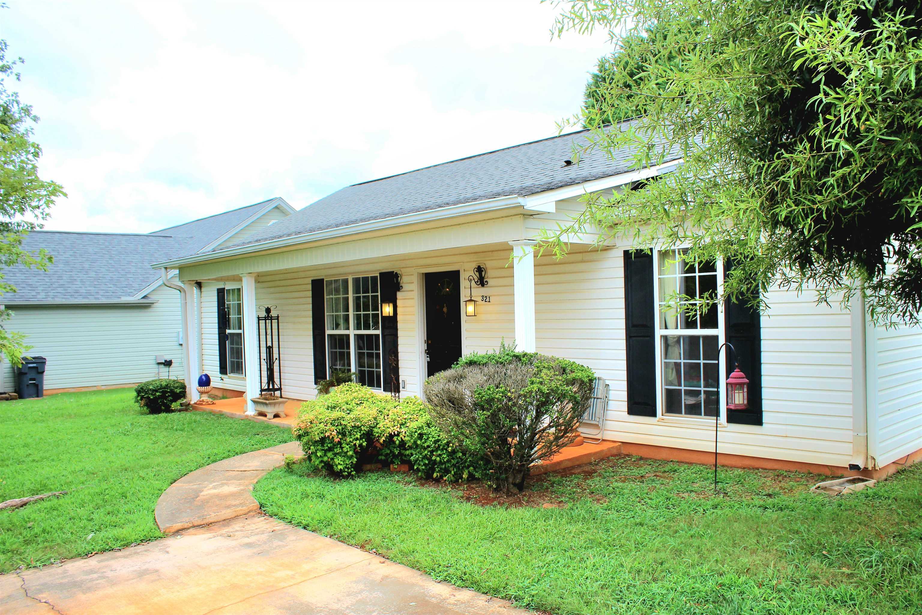 321 Split Oak Lane Inman, SC 29349 - Photo 6 of 35
