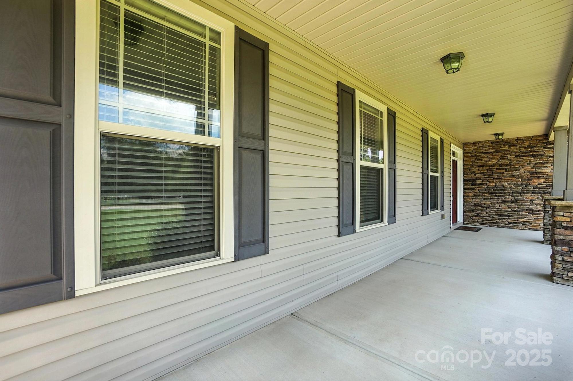 1409 State Rd S-46-151 Clover, SC 29710 - Photo 3 of 40 Gallery Image 3