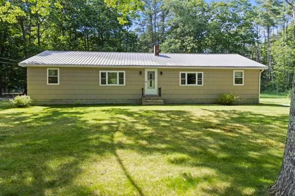 $625,000 | 607 Granite Street, Yarmouth, ME 04096