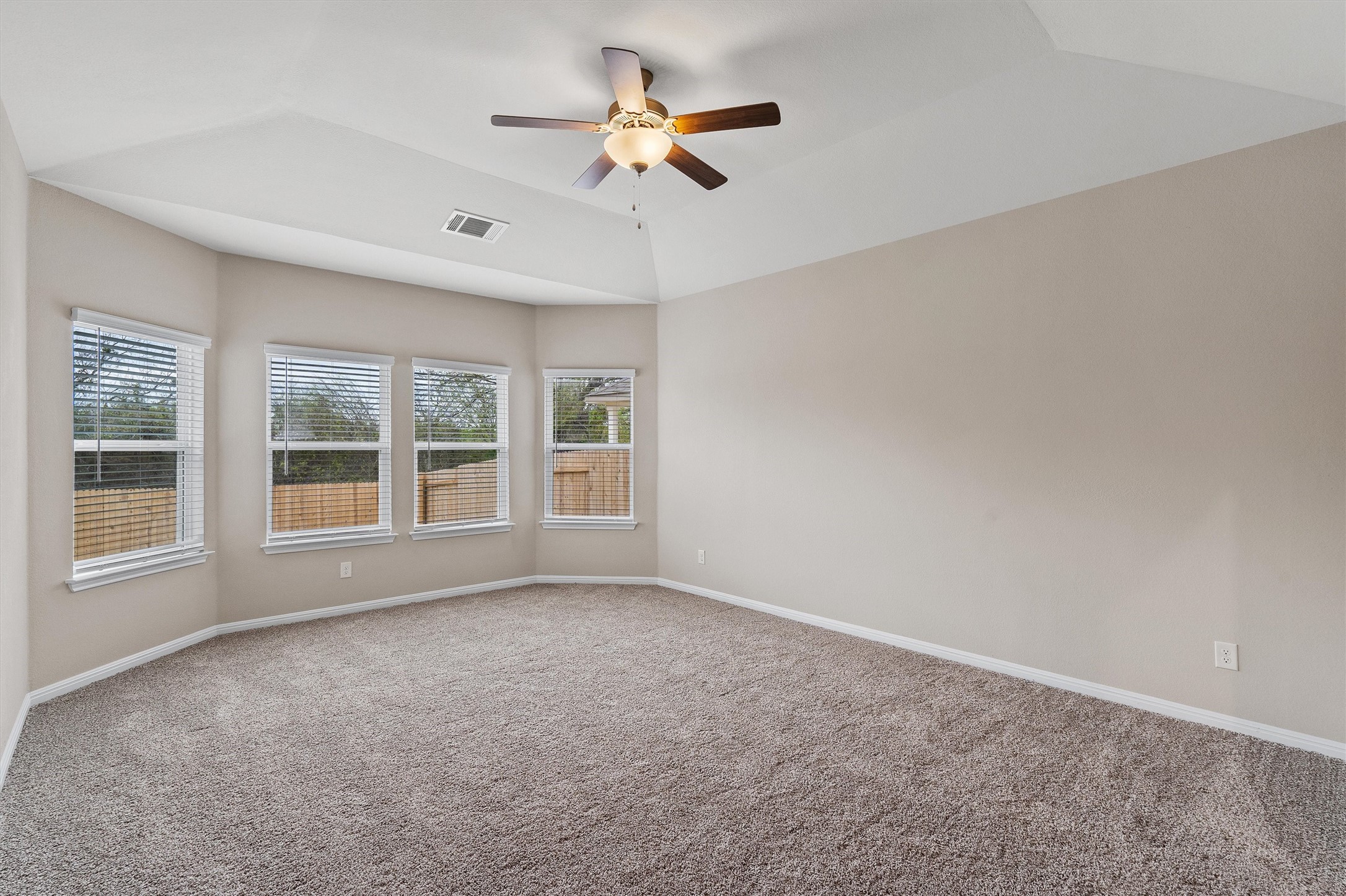 322 Windy Reed Road Hutto, TX 78634 - Photo 12 of 40