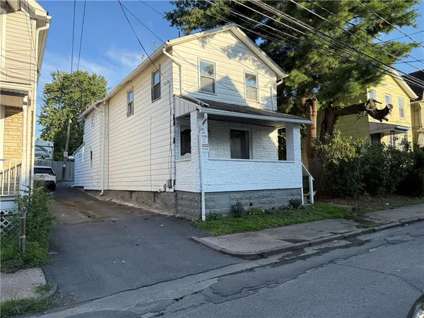 $230,000 | 18 Hutson Street, Luzerne County, PA 18702