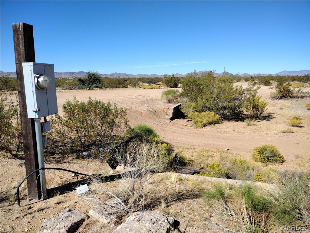 3701 Milky Way Road Golden Valley, AZ 86413 - Photo 1 of 18 Gallery Image 1