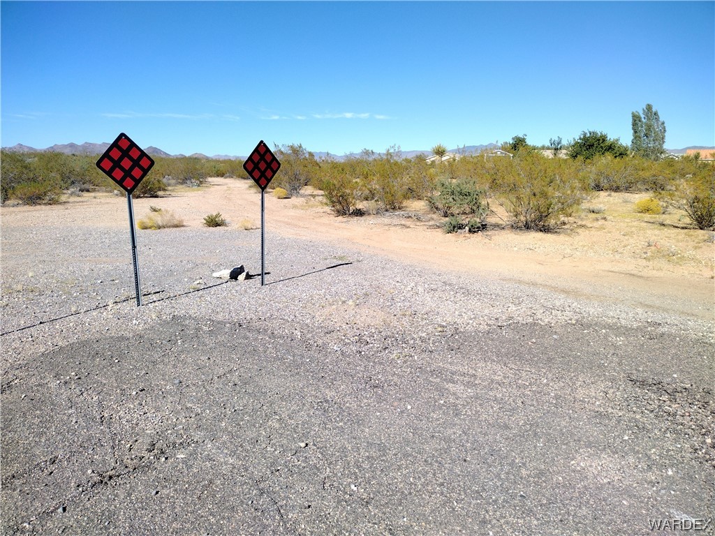 3701 Milky Way Road Golden Valley, AZ 86413 - Photo 13 of 18 Gallery Image 13