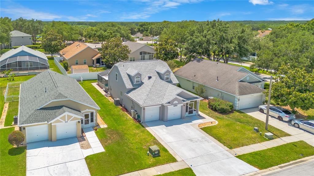 2741 Wilshire Road Clermont, FL 34714 - Photo 30 of 39