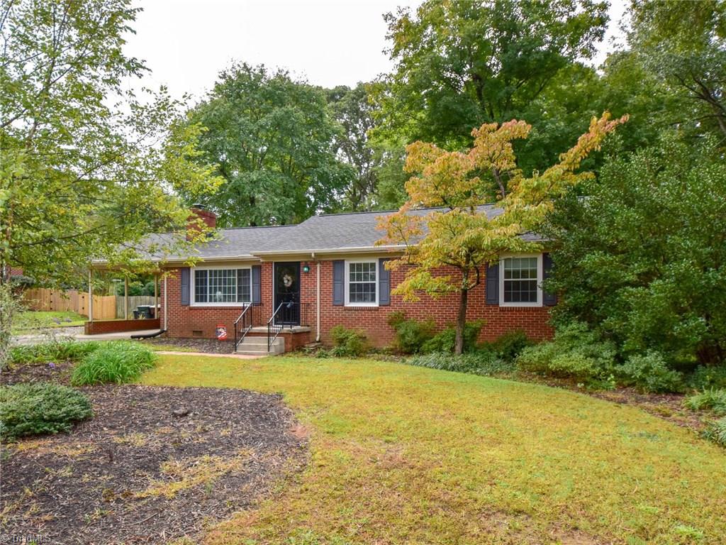 104 Kirk Road Greensboro, NC 27455 - Photo 2 of 27 Gallery Image 2