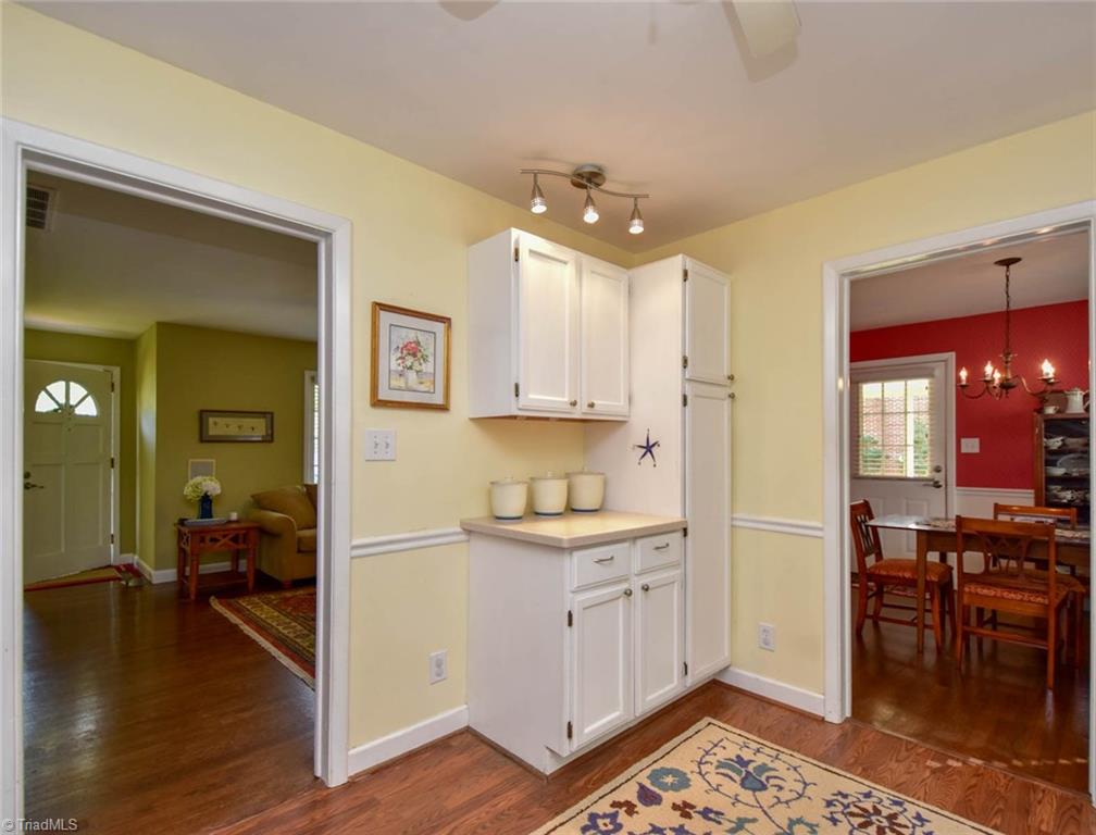 104 Kirk Road Greensboro, NC 27455 - Photo 12 of 27 Gallery Image 12
