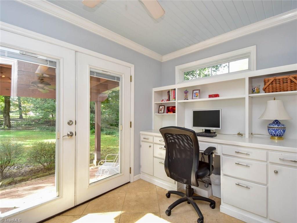 104 Kirk Road Greensboro, NC 27455 - Photo 13 of 27 Gallery Image 13