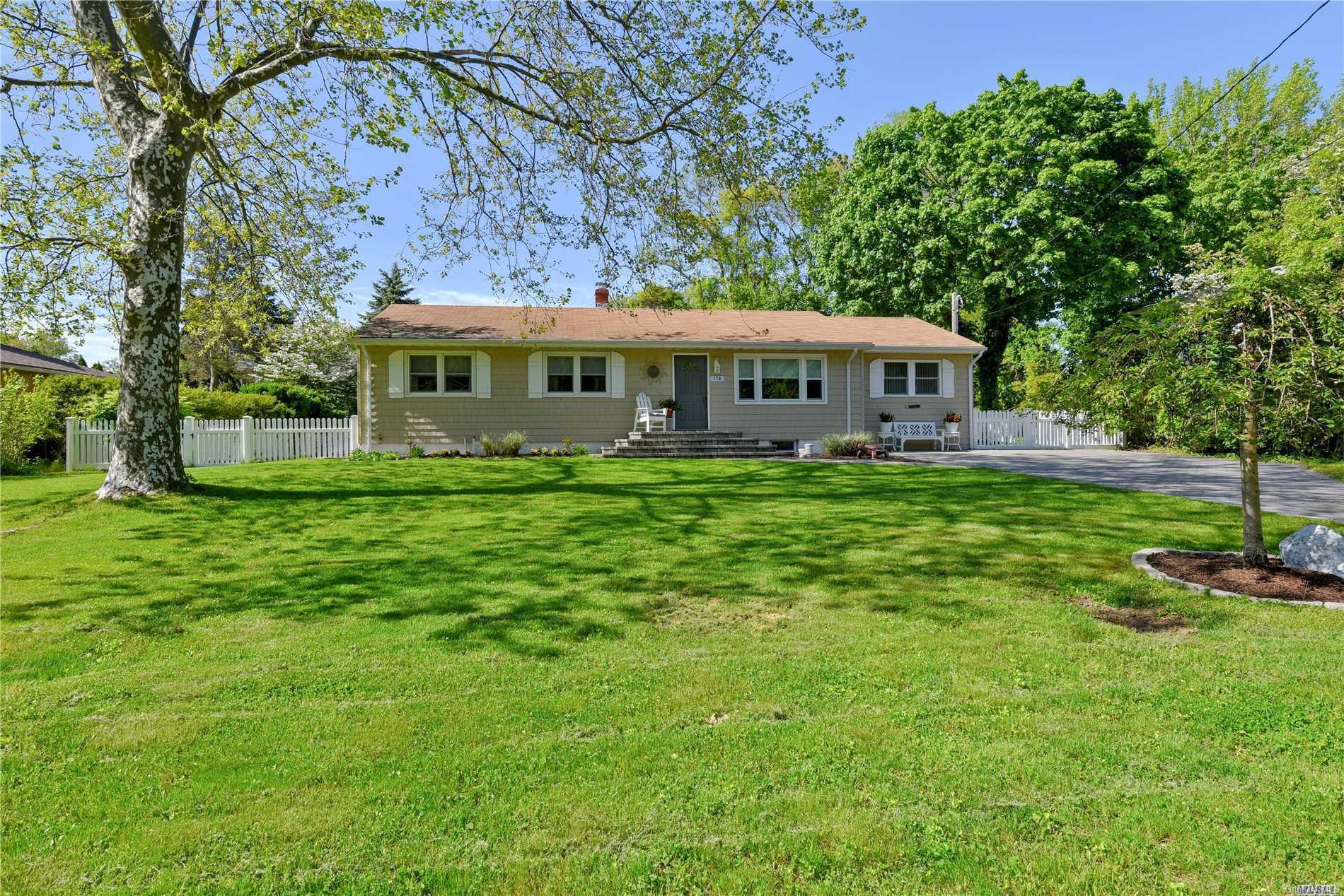 170 Ruth Road Mattituck, NY 11952 - Photo 1 of 1
