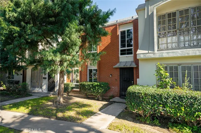 $570,000 | 1800 West Gramercy Avenue, Unit 43, Anaheim, CA 92801