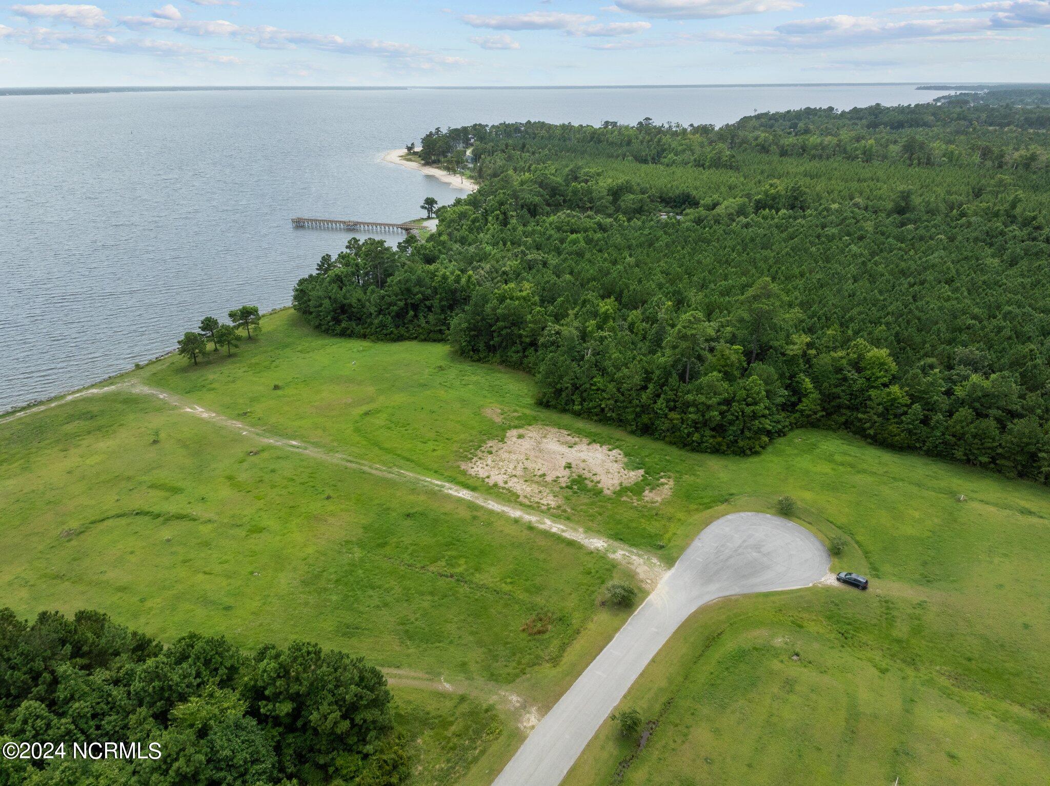 363 Wind Lake Road Oriental, NC 28571 - Photo 4 of 16 14-web-or-mls-DJI_0901