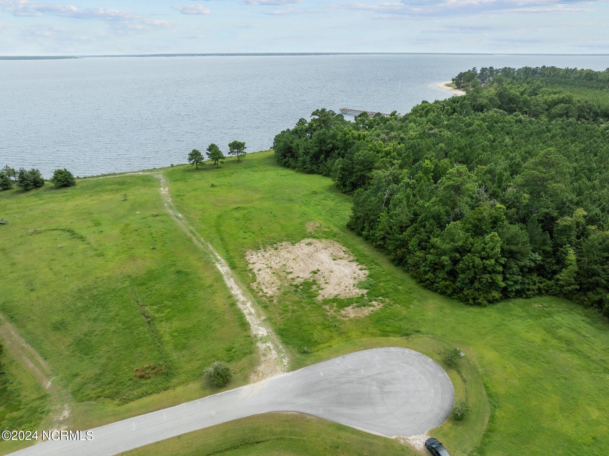 363 Wind Lake Road Oriental, NC 28571 - Photo 6 of 16 12-web-or-mls-DJI_0899