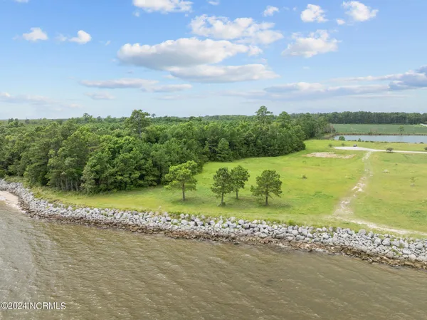 $215,000 | 363 Wind Lake Road, Oriental, NC 28571