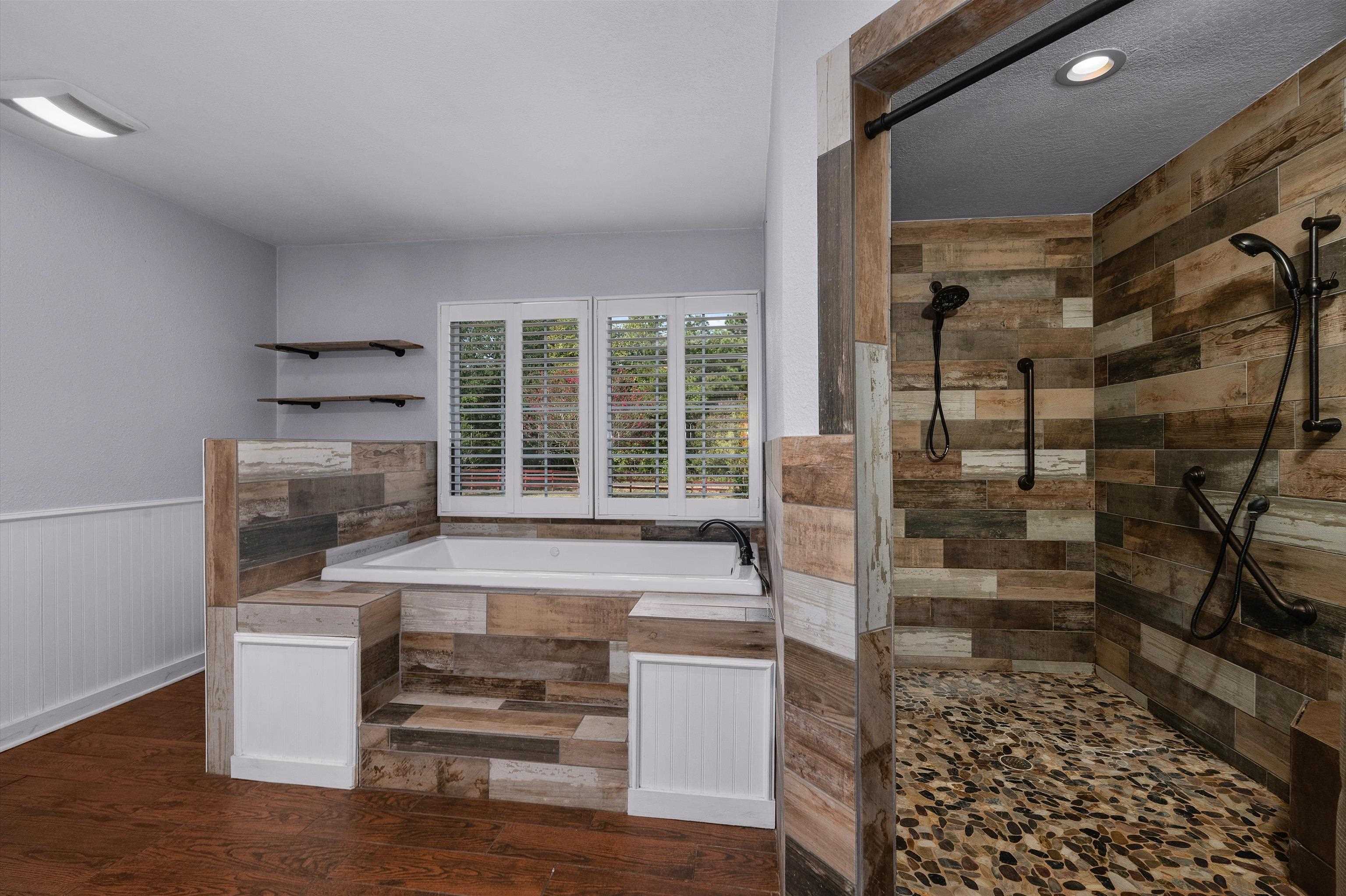 127 Private Road Gary City, TX 75643 - Photo 12 of 34 Gallery Image 12