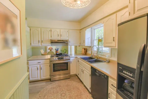 $425,000 | 7120 15 1/2 Mile Road, Marshall, MI 49068