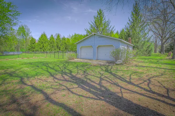 $425,000 | 7120 15 1/2 Mile Road, Marshall, MI 49068