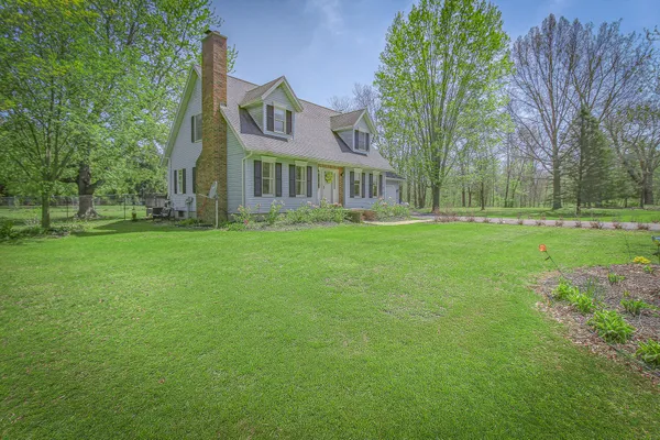 $425,000 | 7120 15 1/2 Mile Road, Marshall, MI 49068