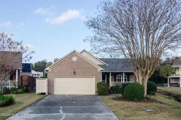 $2,995 | 500 5th Avenue North, Kure Beach, NC 28449