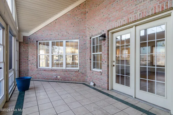 $2,995 | 500 5th Avenue North, Kure Beach, NC 28449