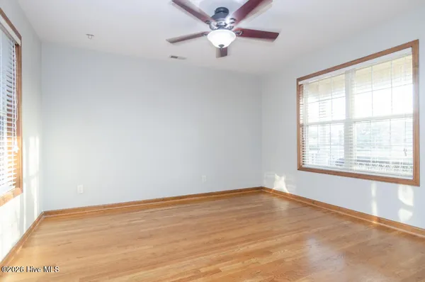 $2,995 | 500 5th Avenue North, Kure Beach, NC 28449