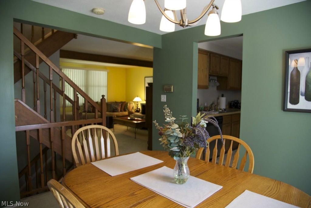 85 Quaker Ridge Drive Akron, OH 44313 - Photo 4 of 23 Gallery Image 4