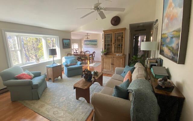 409 Orleans Road, Unit B North Chatham, MA 02650 - Photo 3 of 22 IMG_9045