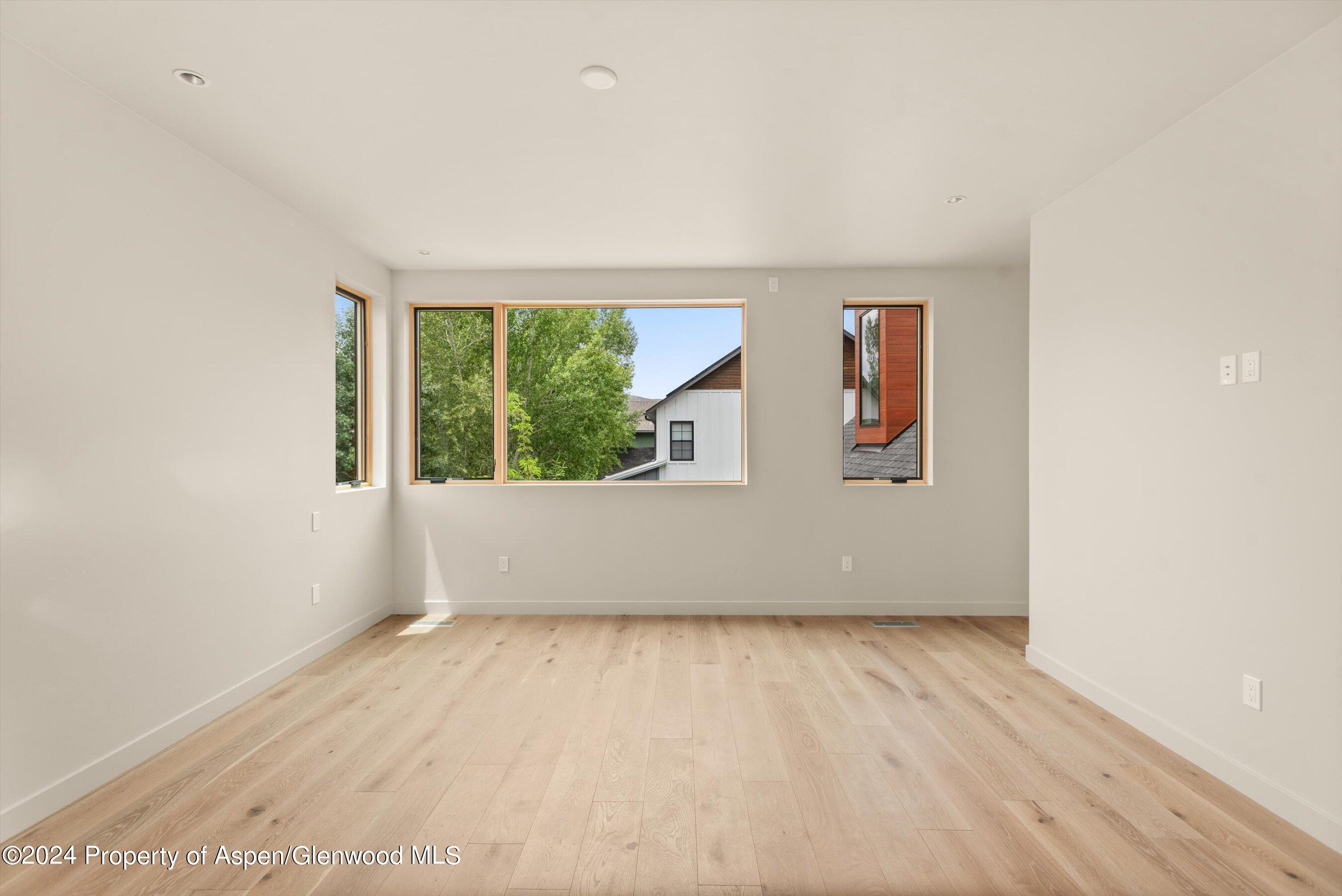 112 Valley Court Basalt, CO 81621 - Photo 32 of 37 19-112ValleyCt_240619019