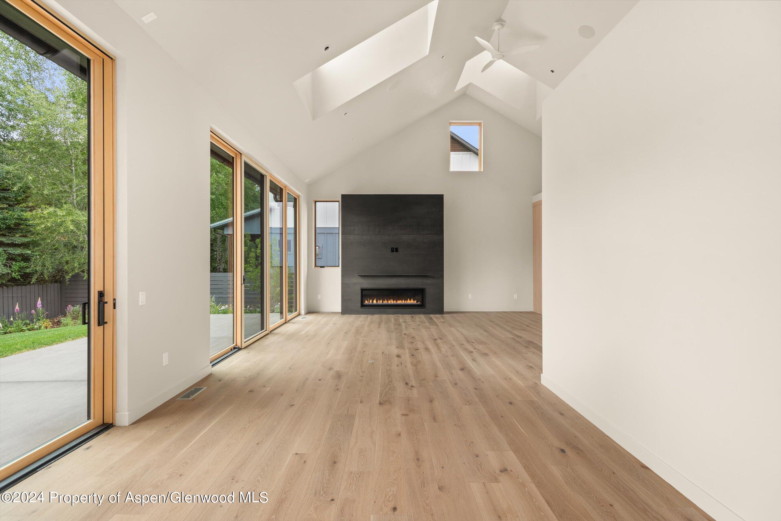 112 Valley Court Basalt, CO 81621 - Photo 9 of 37 05-112ValleyCt_240619005