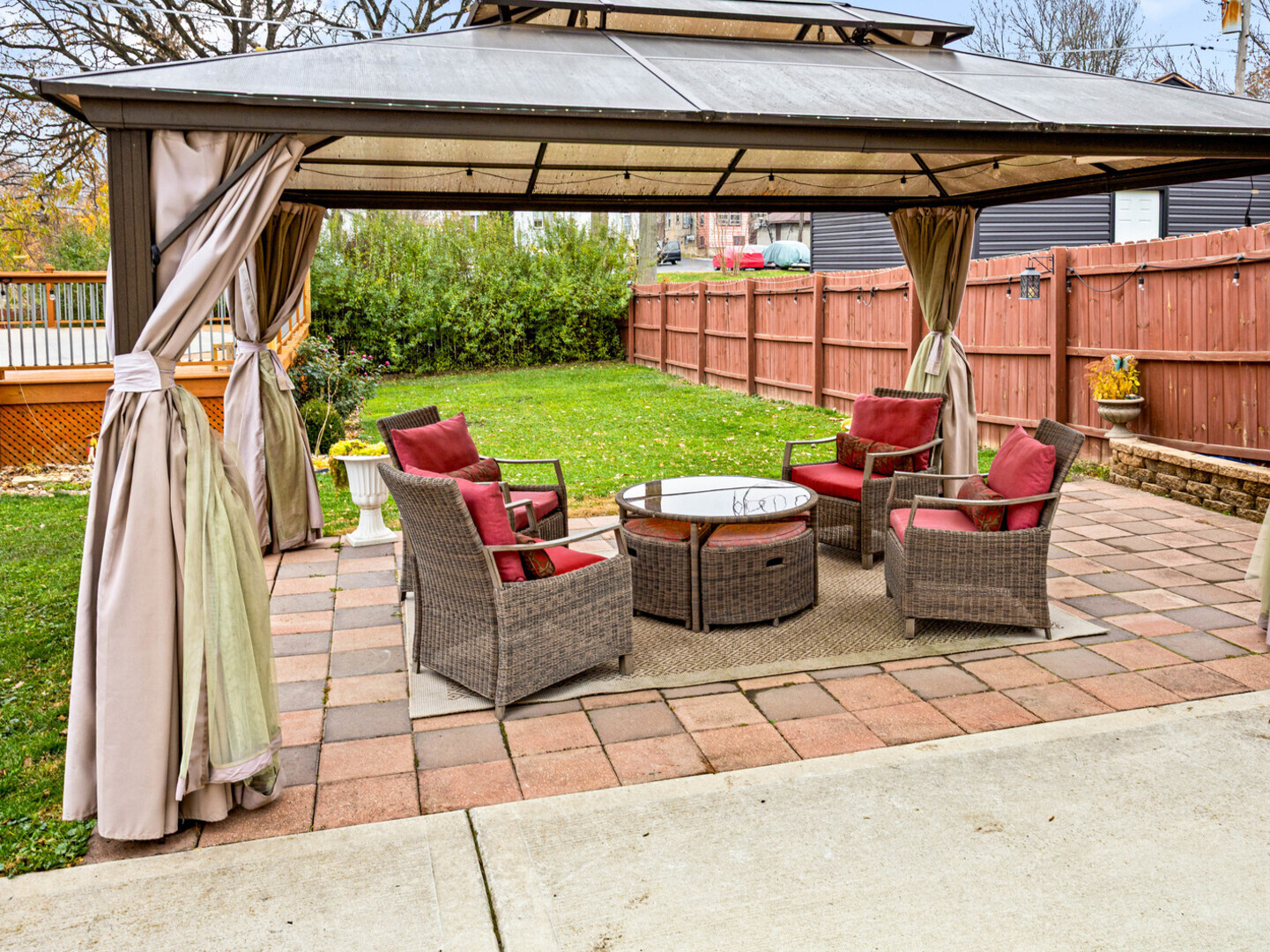 506 Oneida Street Joliet, IL 60435 - Photo 4 of 40