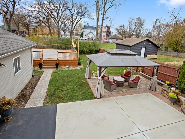 $379,900 | 506 Oneida Street, Joliet, IL 60435