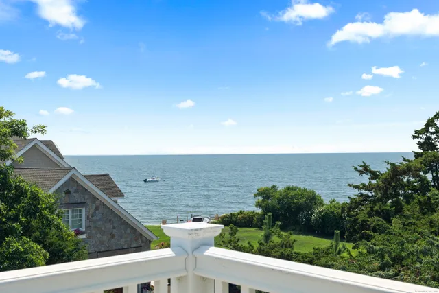 an outdoor view of house with outdoor space