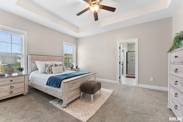 $529,900 | 17 Greystone Court, Le Claire, IA 52753