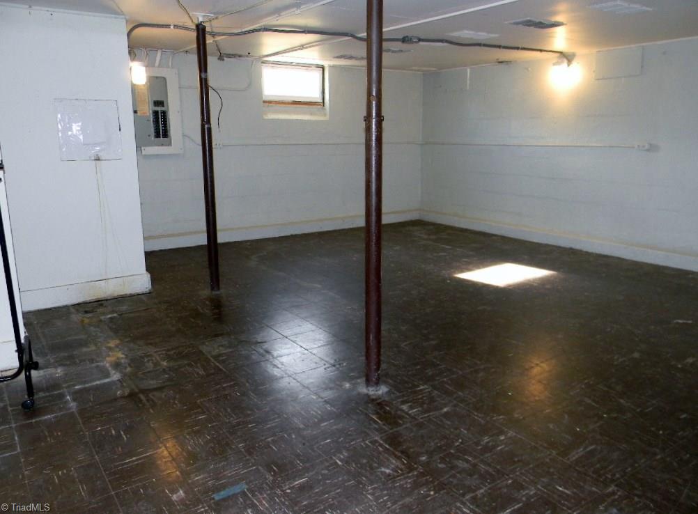 163 Case School Road Madison, NC 27025 - Photo 14 of 19 Gallery Image 14