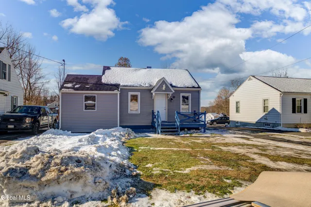 $149,900 | 92 Maple Avenue, Canajoharie, NY 13317