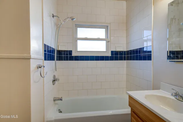 $149,900 | 92 Maple Avenue, Canajoharie, NY 13317