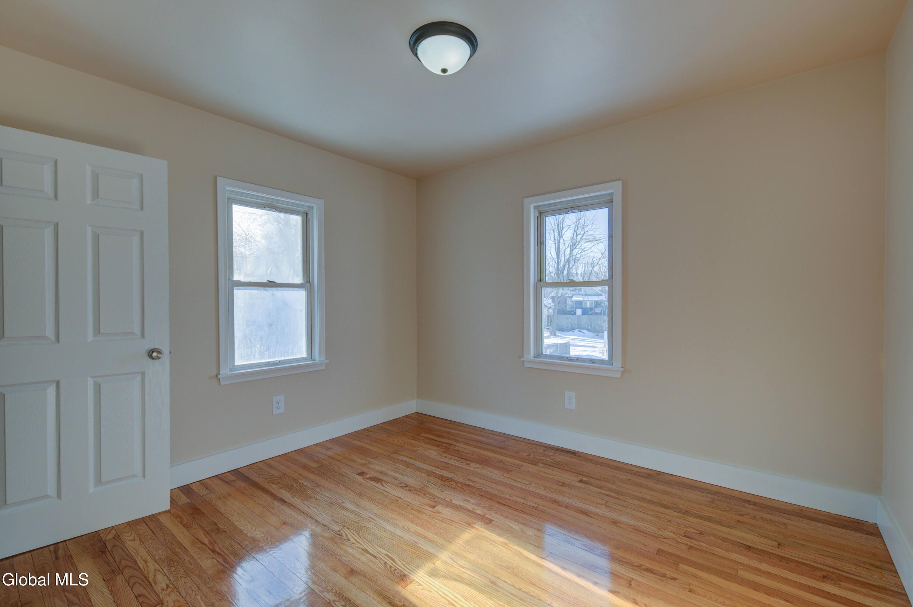 92 Maple Avenue Canajoharie, NY 13317 - Photo 26 of 34 92 Maple-14