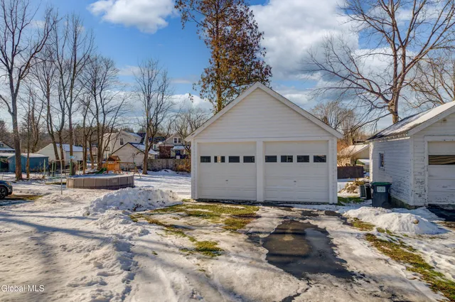 $149,900 | 92 Maple Avenue, Canajoharie, NY 13317