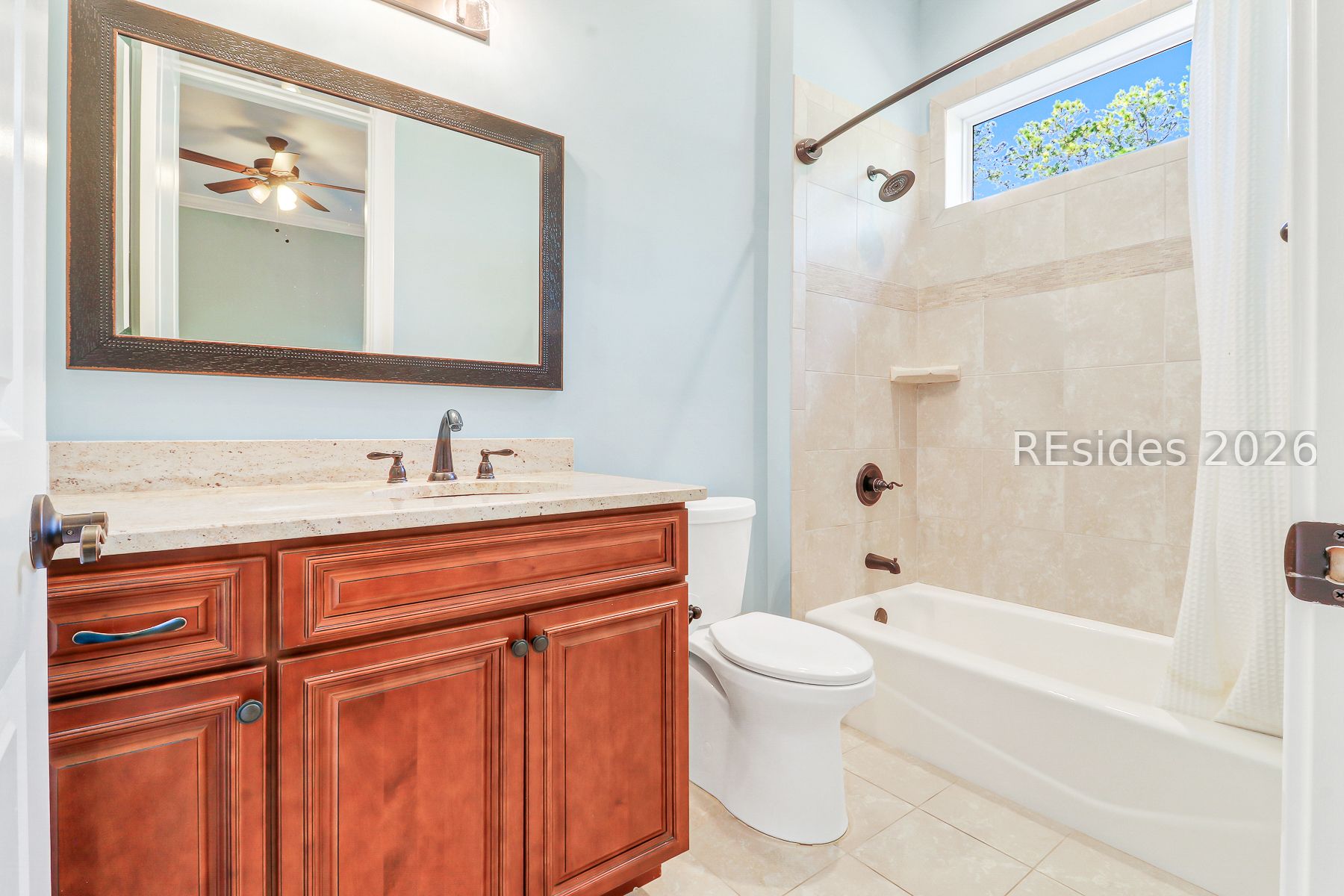 14 Myrtle Bank Road Hilton Head Island, SC 29926 - Photo 22 of 60 Guest Bath