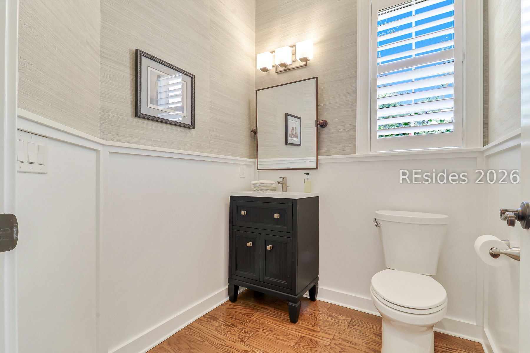 14 Myrtle Bank Road Hilton Head Island, SC 29926 - Photo 31 of 60 Powder Room