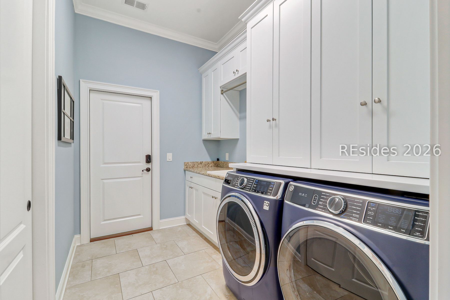 14 Myrtle Bank Road Hilton Head Island, SC 29926 - Photo 32 of 60 Laundry Room