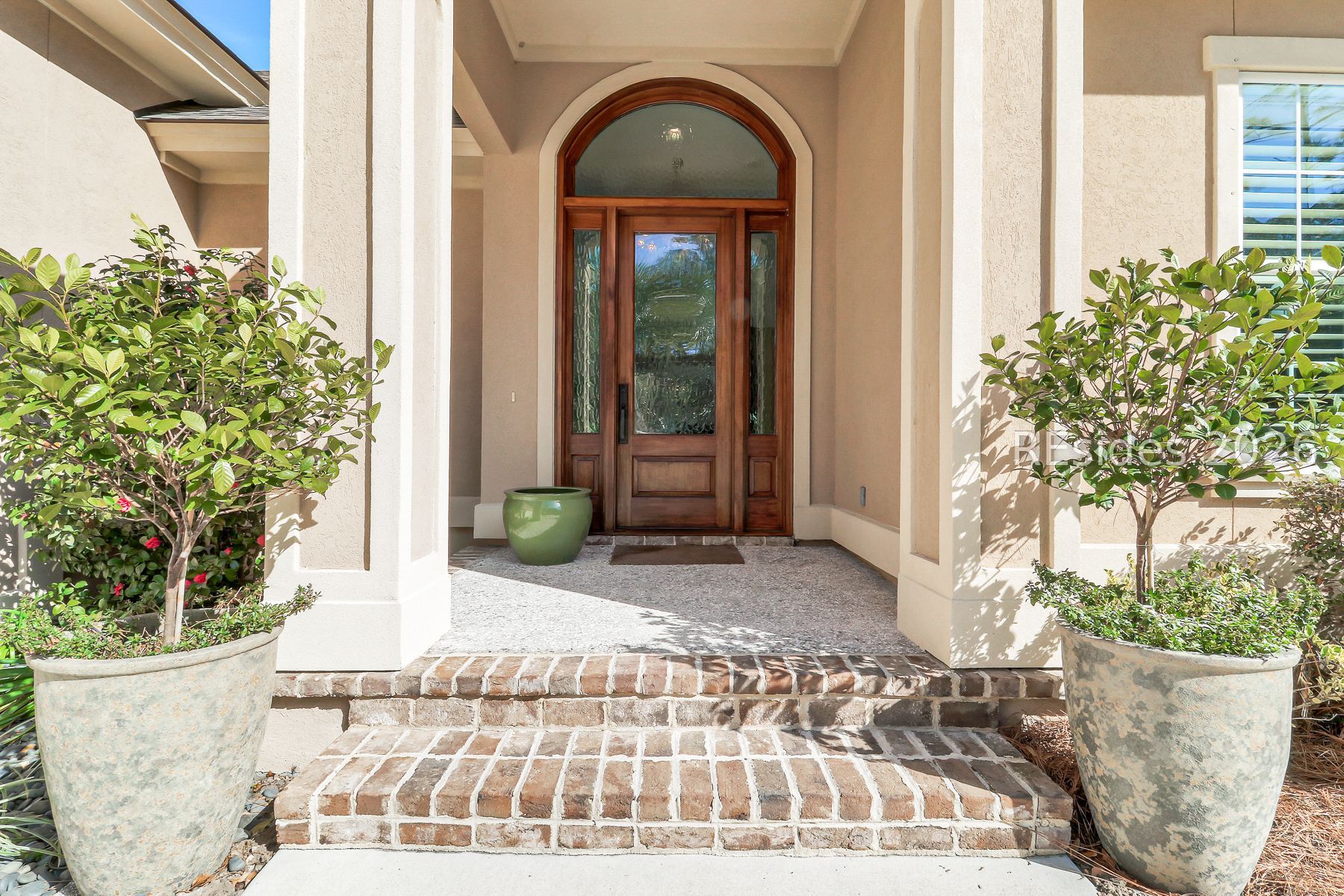 14 Myrtle Bank Road Hilton Head Island, SC 29926 - Photo 5 of 60 Front Entrance