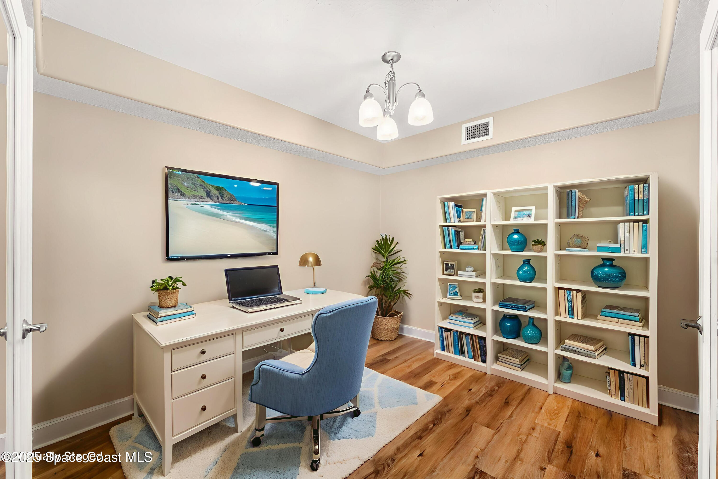 210 24th Street, Unit 201 Cocoa Beach, FL 32931 - Photo 17 of 41 Office/Alternate Bedroom