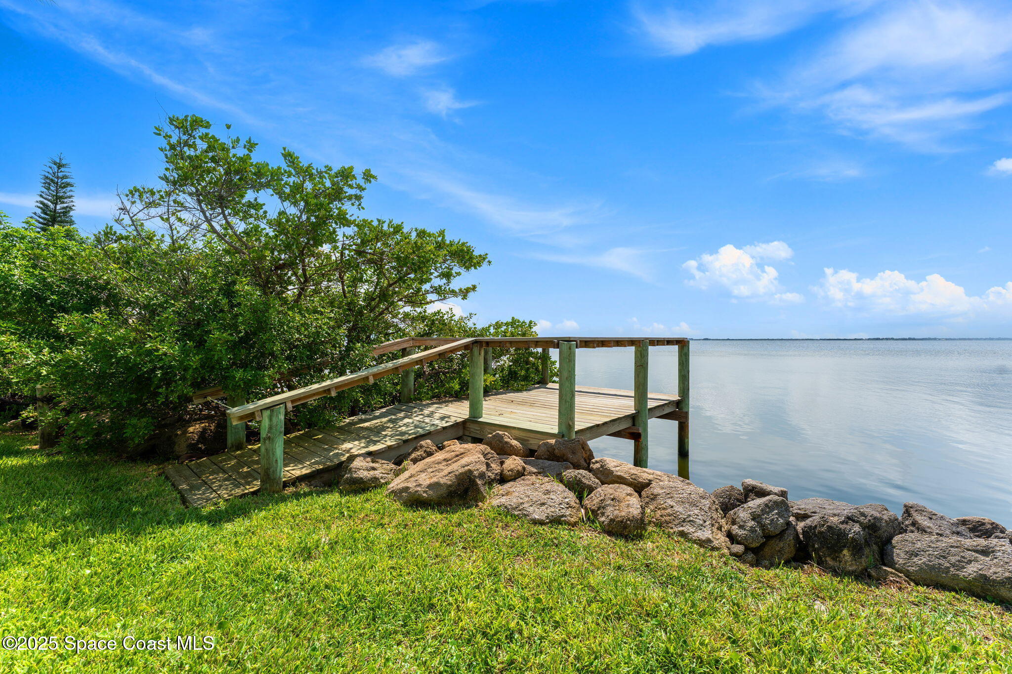 210 24th Street, Unit 201 Cocoa Beach, FL 32931 - Photo 23 of 41 210 24th Street #201 (34)