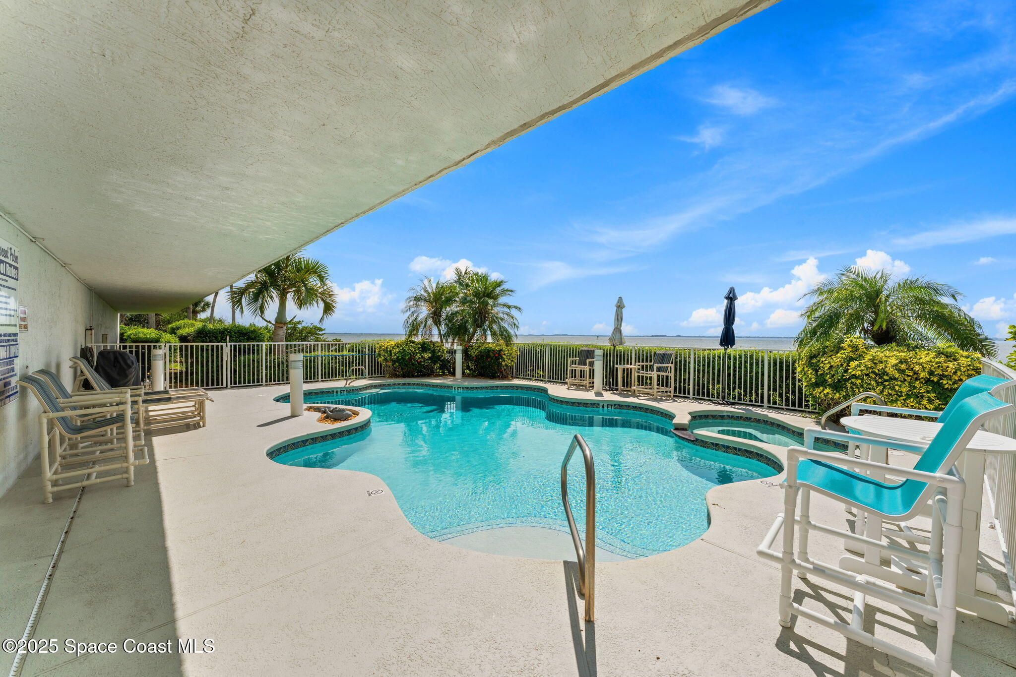 210 24th Street, Unit 201 Cocoa Beach, FL 32931 - Photo 31 of 41 210 24th Street #201 (32)