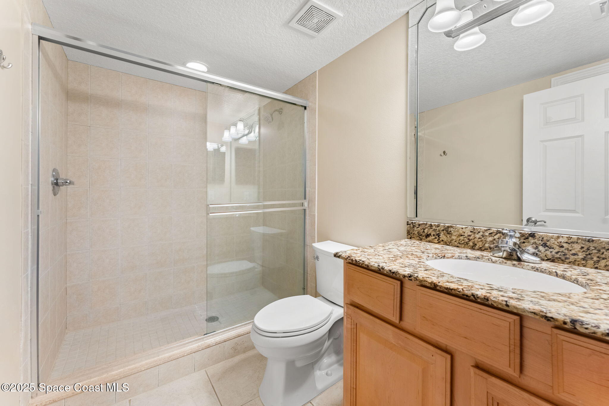 210 24th Street, Unit 201 Cocoa Beach, FL 32931 - Photo 7 of 41 Guest En-Suite