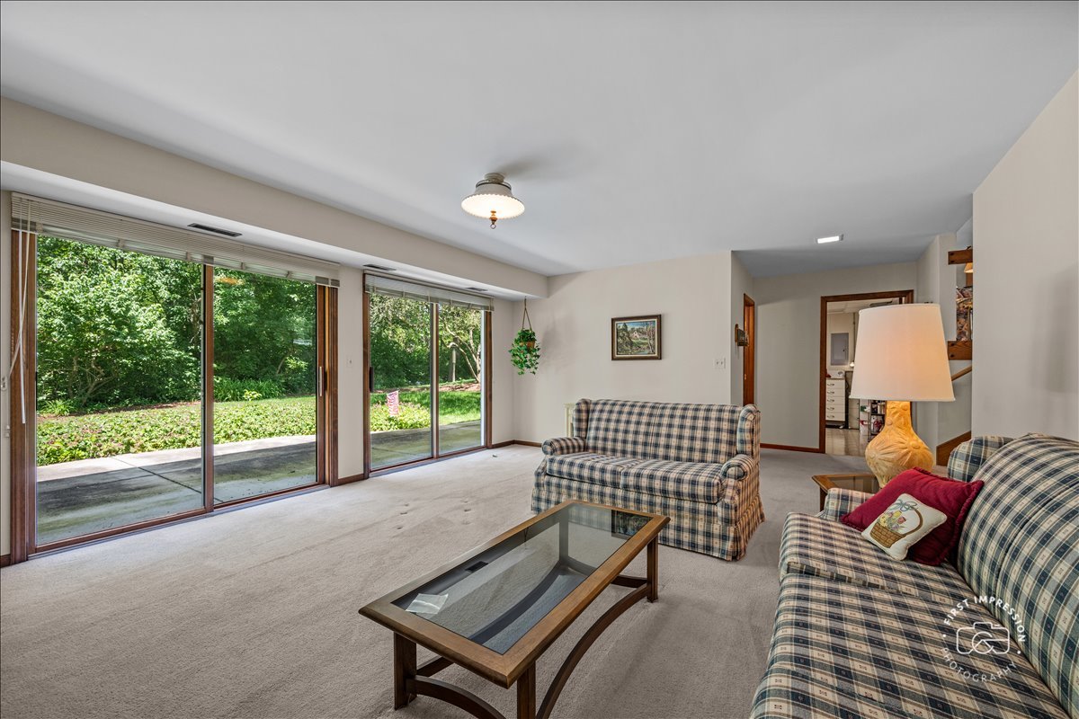 421 Kickapoo Avenue Batavia, IL 60510 - Photo 8 of 22