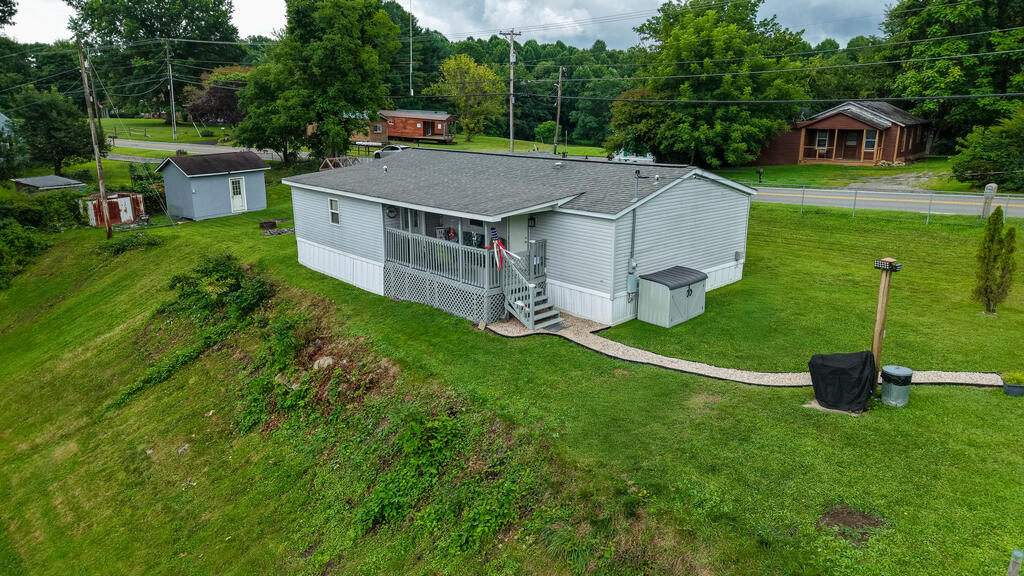 1201 Gatewood Road Fayetteville, WV 25840 - Photo 3 of 43 Gallery Image 3