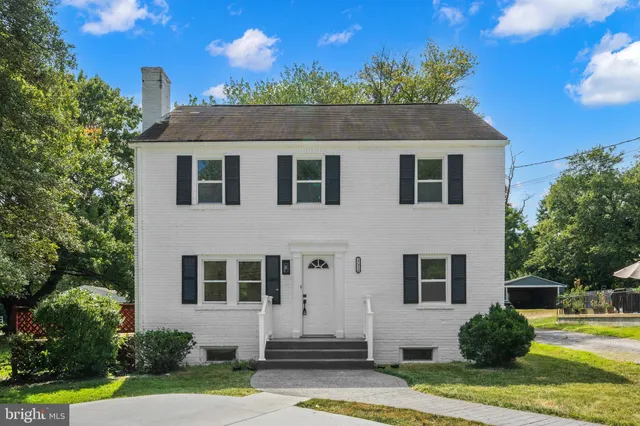 $599,900 | 17316 Dr Bird Road, Silver Spring, MD 20906